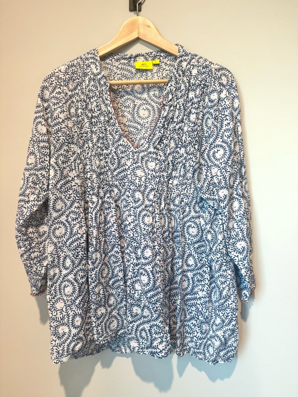 Roller Rabbit Verdun Lucy Floral Beaded Trim Blue White Top
